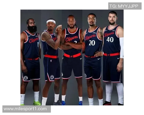 范弗里特谈防守策略:如何用box1限制巅峰哈登的发挥 范弗里特谈防守策略:如何用box1限制巅峰哈登的发挥