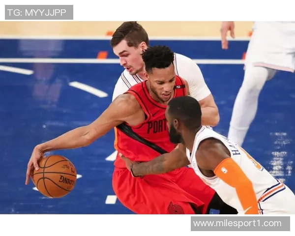 开拓者媒体人分析球队需求或考虑用乐福等球员交易格兰