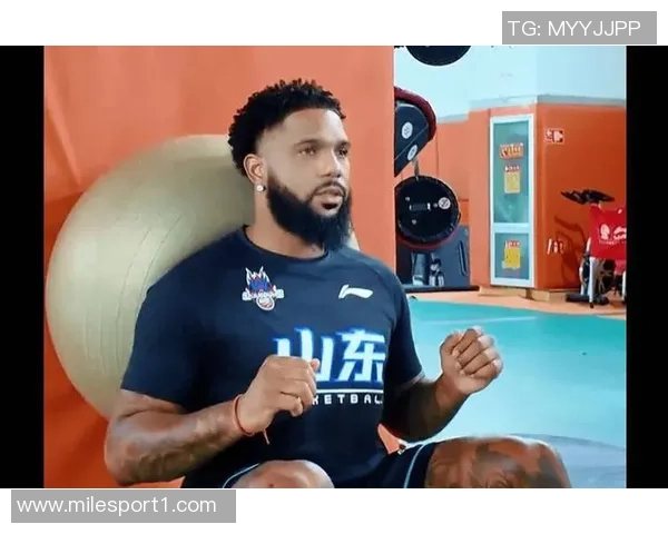 鲍威尔直言球队防守被动对手在禁区内进攻极具侵略性 鲍威尔直言球队防守被动对手在禁区内进攻极具侵略性